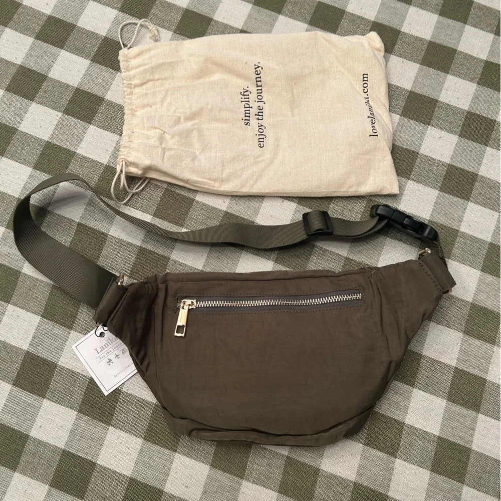 NWT Lanikai Fanny Pack
